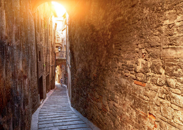 Alleyway (1)